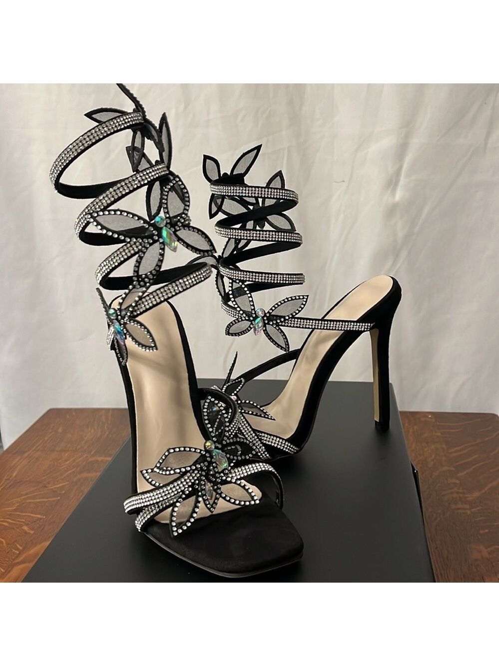 HOST PICK 🌺 Elegant Black Strappy Heels with Rhinestone Accents - Picture 2 of 9